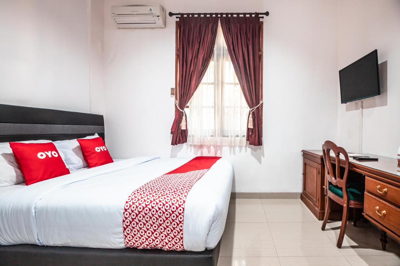 Oyo 1990 Kost Kuningan Executive Boading House Setiabudi Yakarta Exterior foto