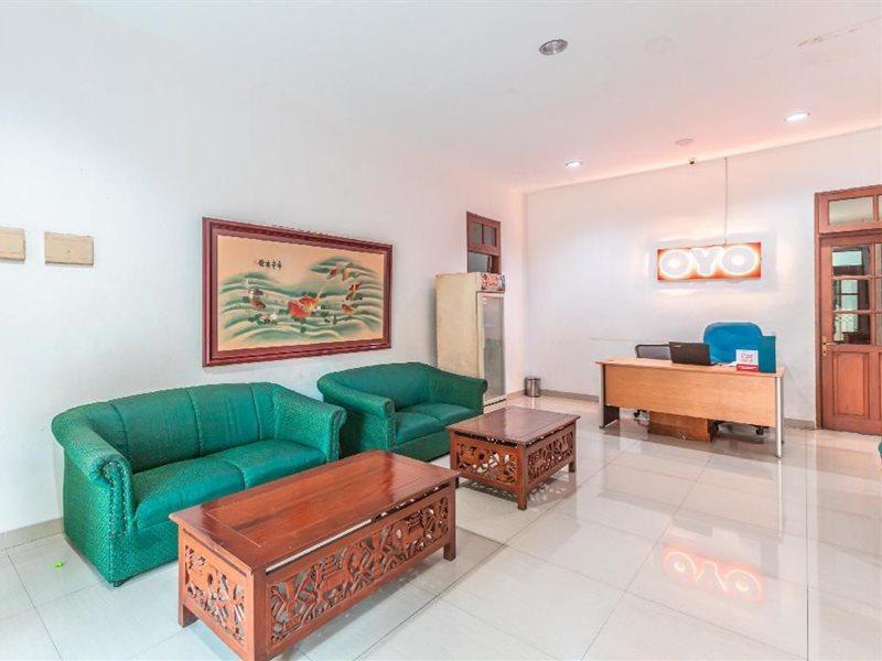 Oyo 1990 Kost Kuningan Executive Boading House Setiabudi Yakarta Exterior foto